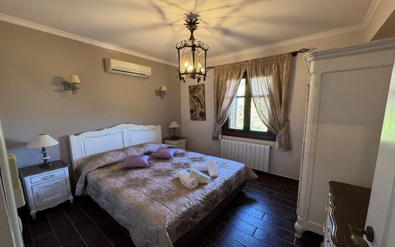 Adastra Luxury Suites — 3