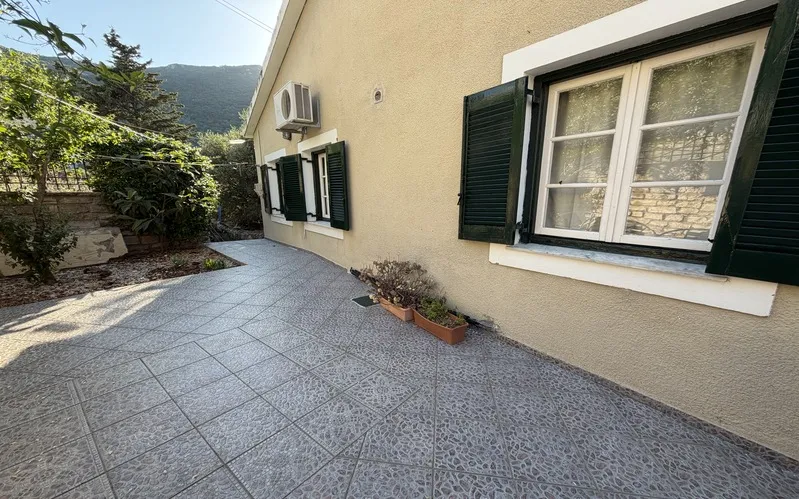 Anastasia Perahori House — 14