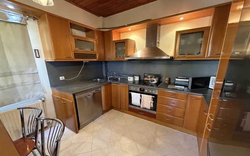Anastasia Perahori House — 20