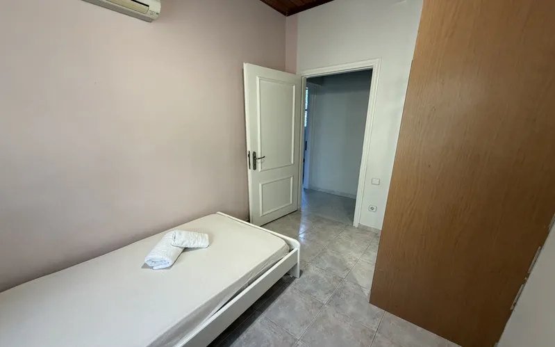 Anastasia Perahori House — 7