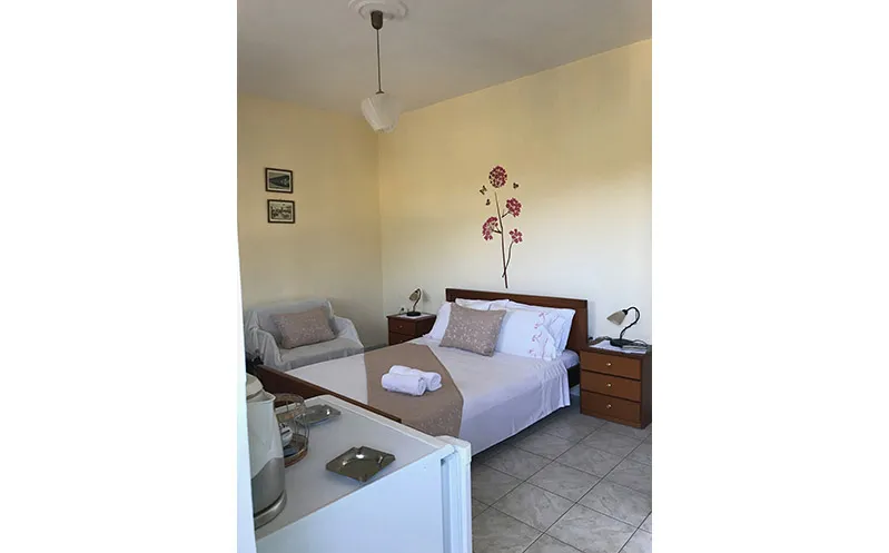Angelica’s House — 6