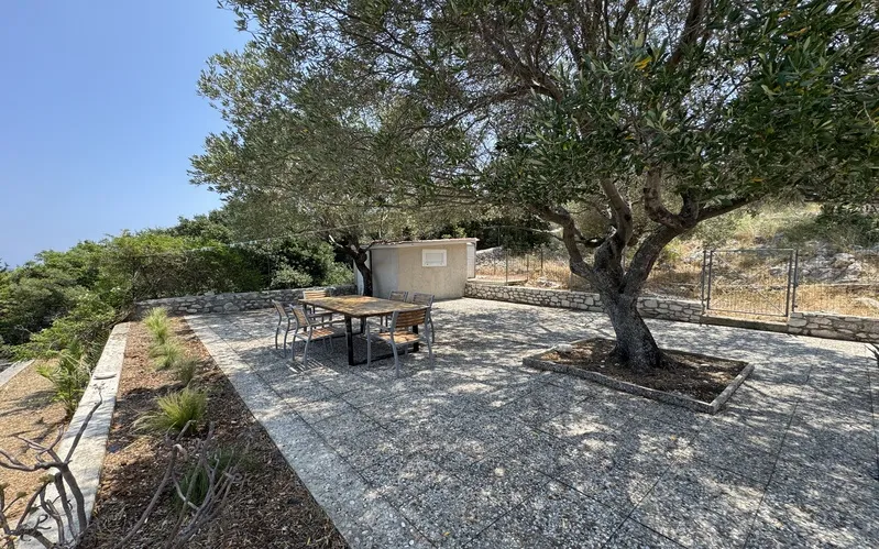 Bay View Villa — 12