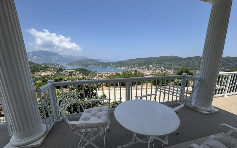 Bay View Villa — 14
