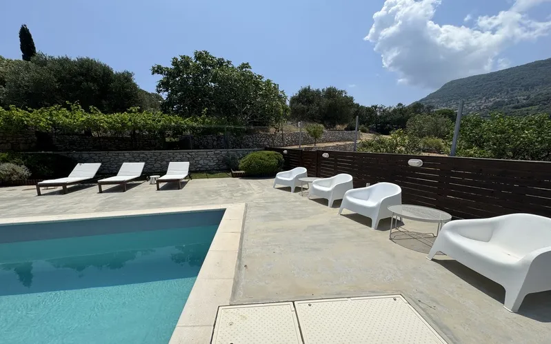 Bay View Villa — 21