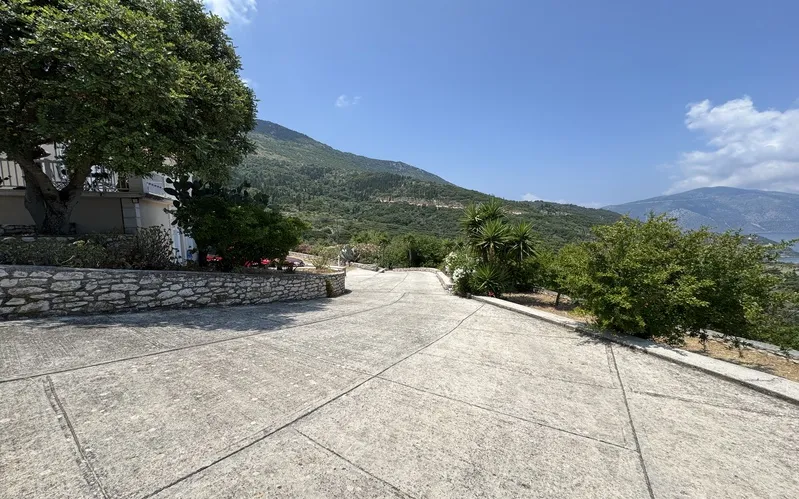 Bay View Villa — 25