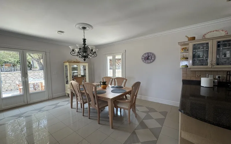 Bay View Villa — 27