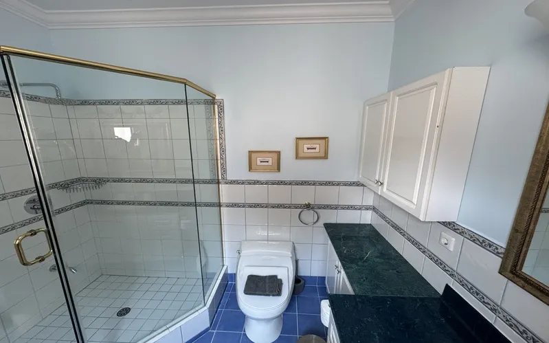Bay View Villa — 6