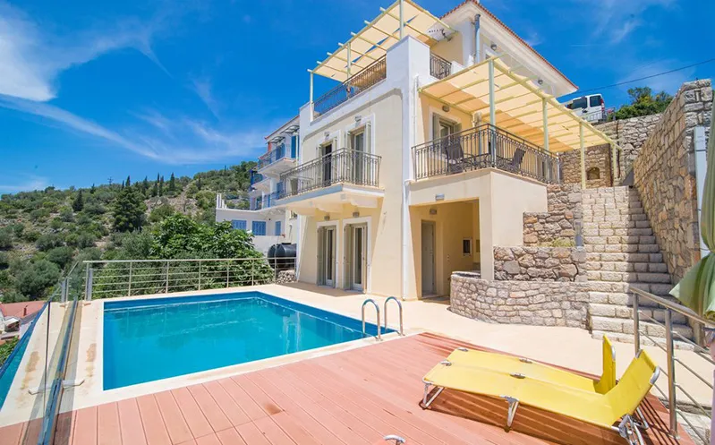 Bellezza Suites — 16