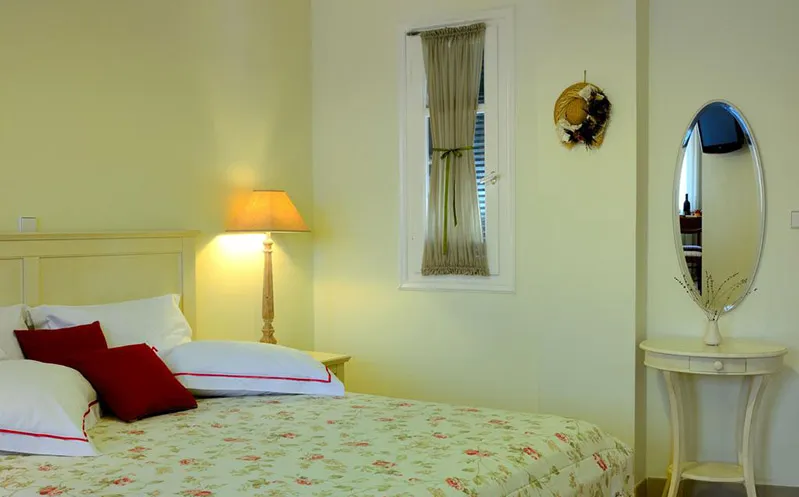 Hotel Omirikon — 12