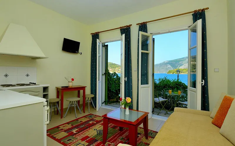 Hotel Omirikon — 15