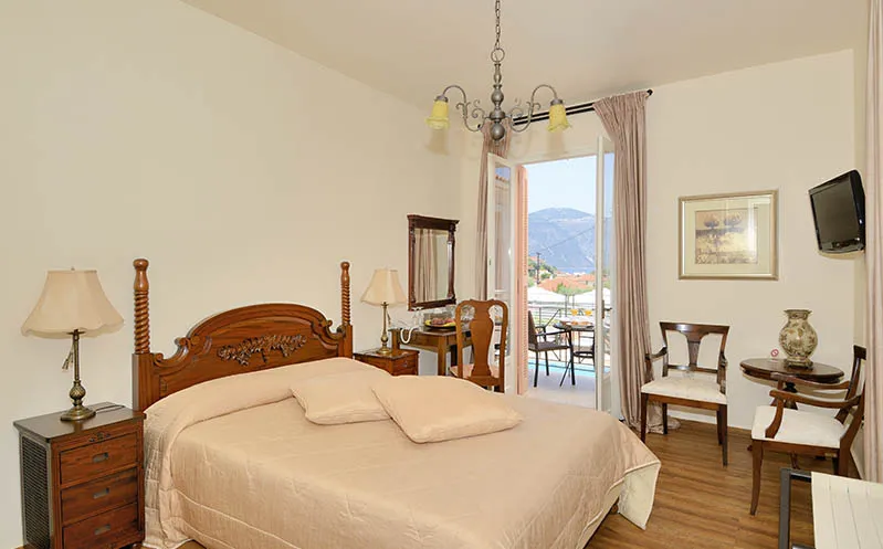 Korina Gallery Hotel — 2