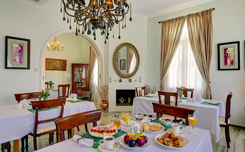 Korina Gallery Hotel — 6