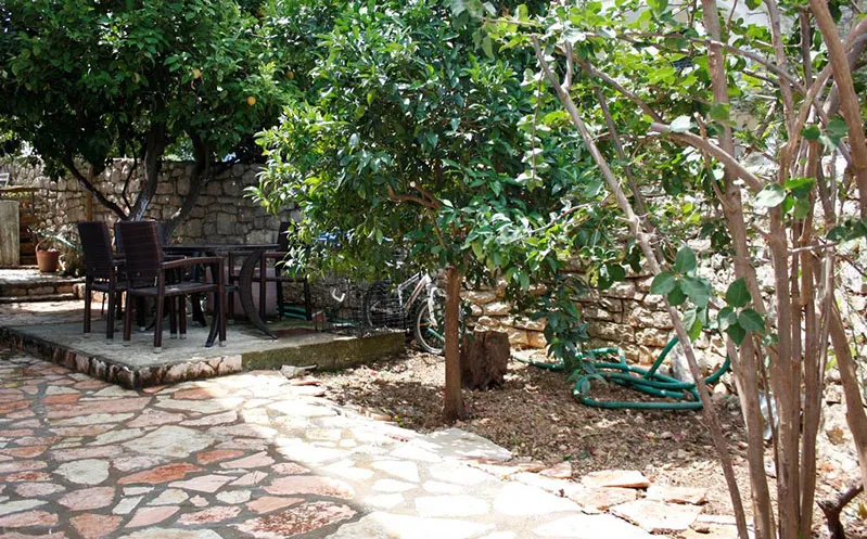 Mouzika Houses — 56