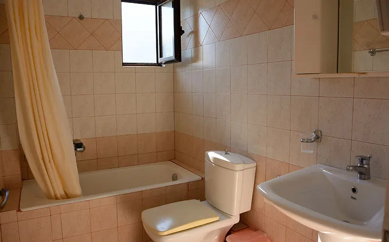 Porto Thiaki Hotel — 2