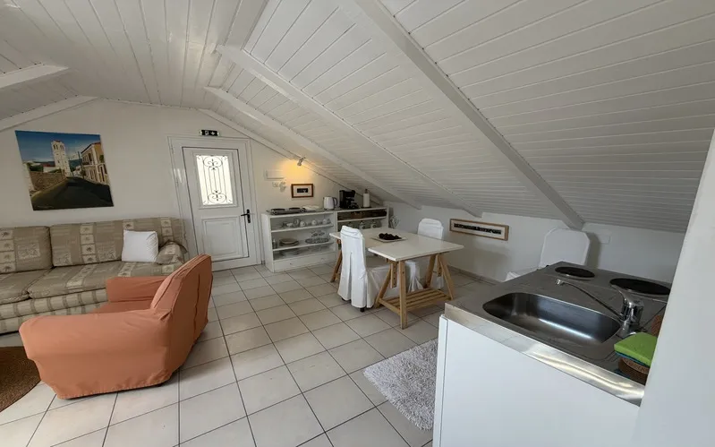 Rozina’s Loft — 1