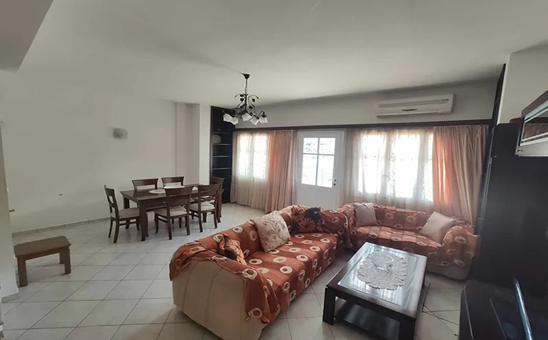 Sunflower House — 27