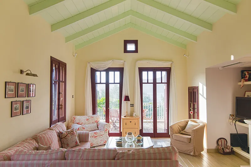 Villa Loutsa — 15