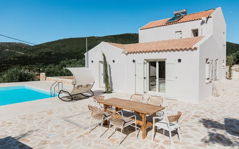 Villa Saranda — 2